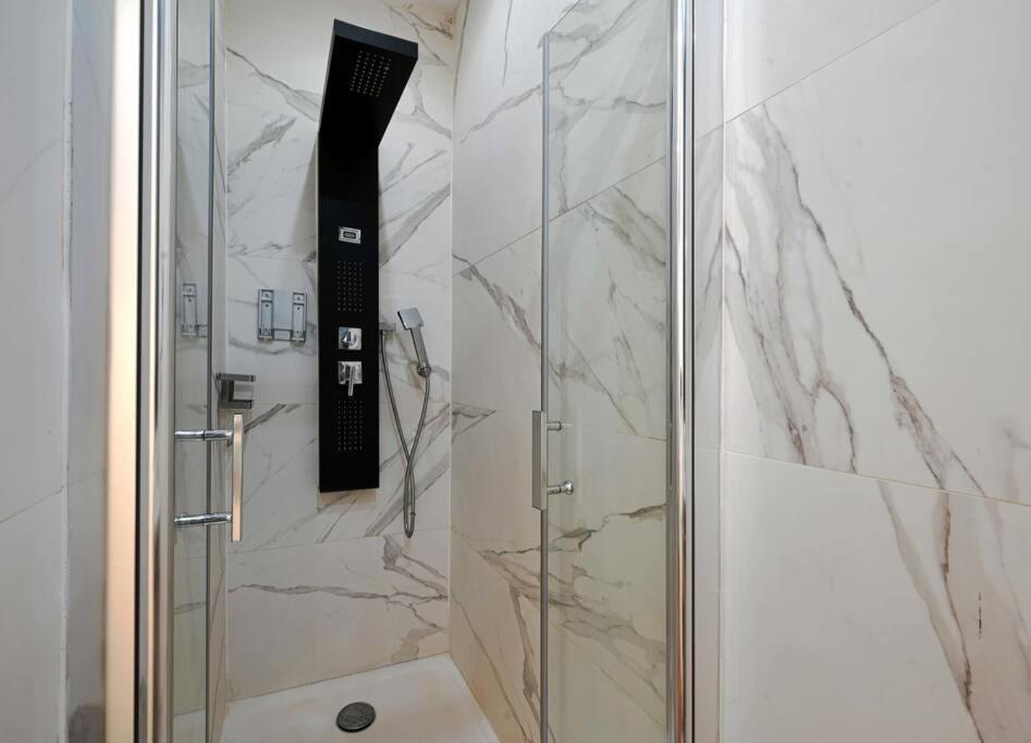 Great And Cosy Studio At Champ De Mars Paris Exterior photo