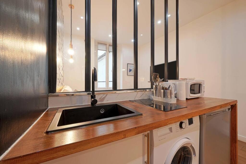Great And Cosy Studio At Champ De Mars Paris Exterior photo