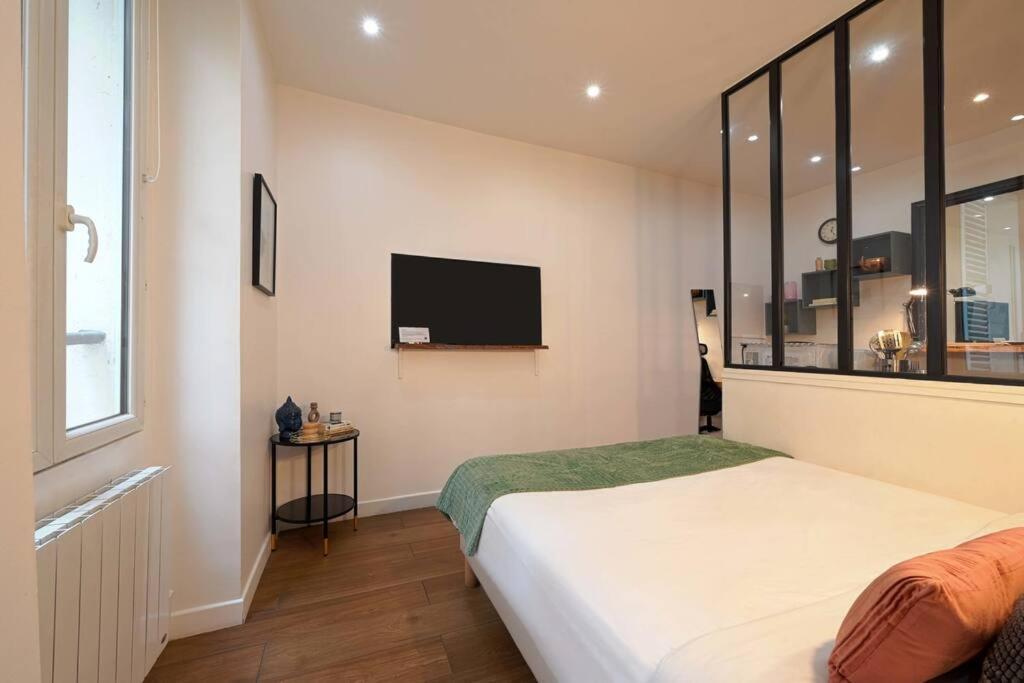 Great And Cosy Studio At Champ De Mars Paris Exterior photo