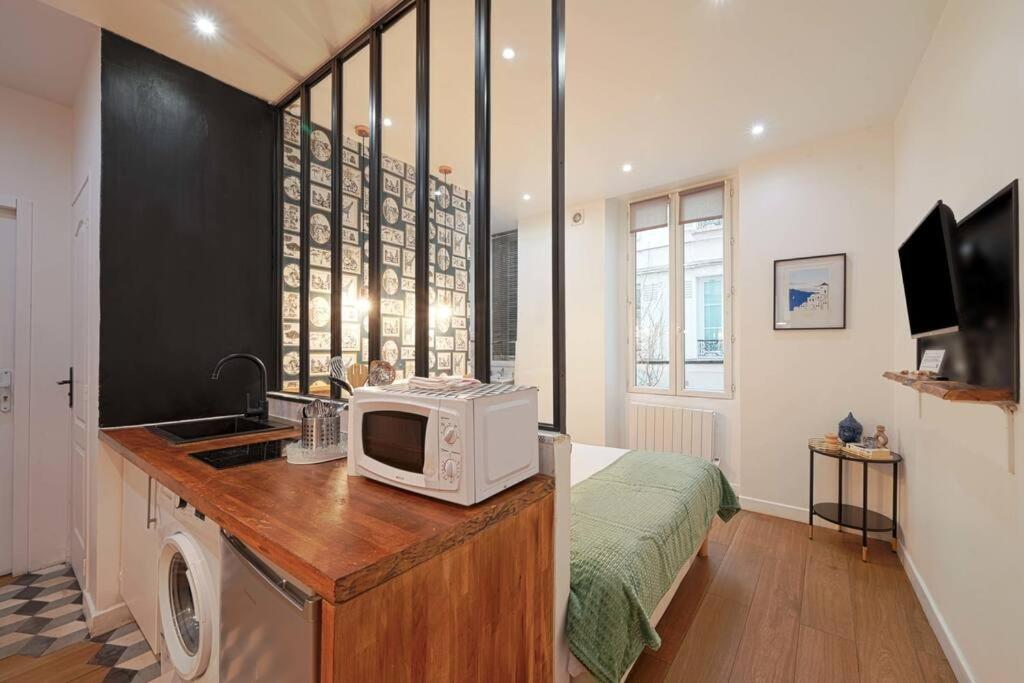 Great And Cosy Studio At Champ De Mars Paris Exterior photo